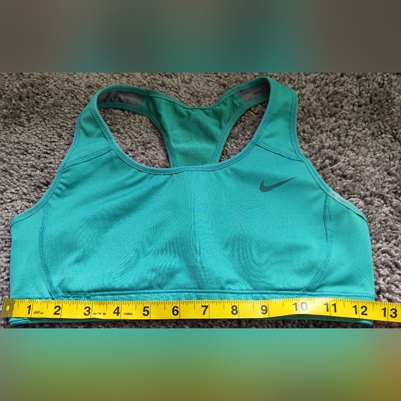 Two Sports Bra Bundle - Picture 4 of 9
